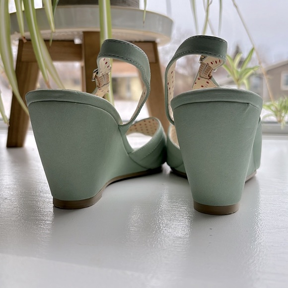 B.A.I.T. (But Another Innocent Tale) strap sandals - Picture 4 of 4